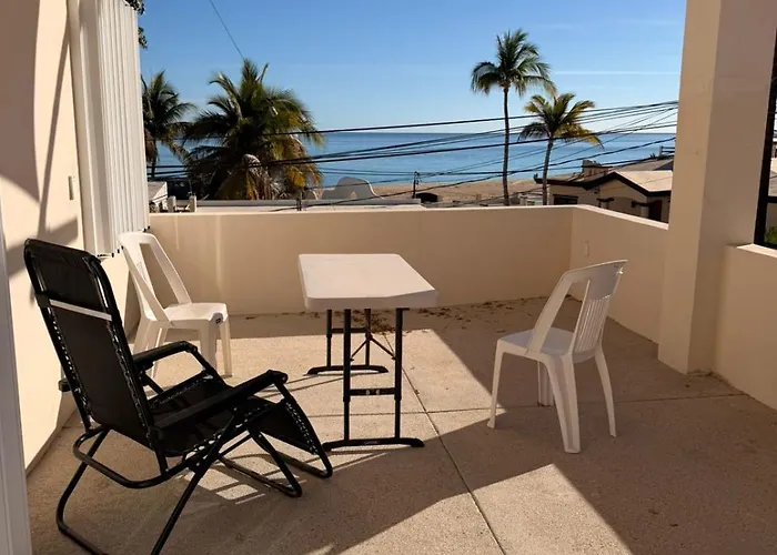 Apartment Ocean View Near Barriles
